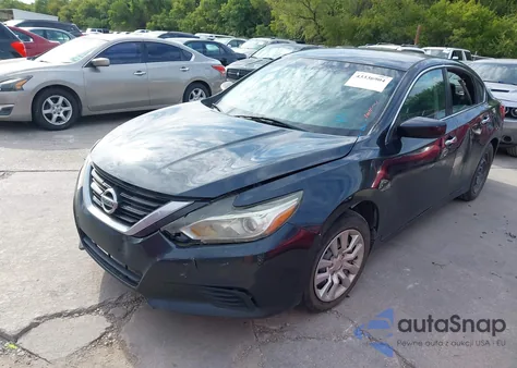 2016 Nissan Altima 2.5 z USA, uszkodzony, nr VIN 1N4AL3AP4GC199755